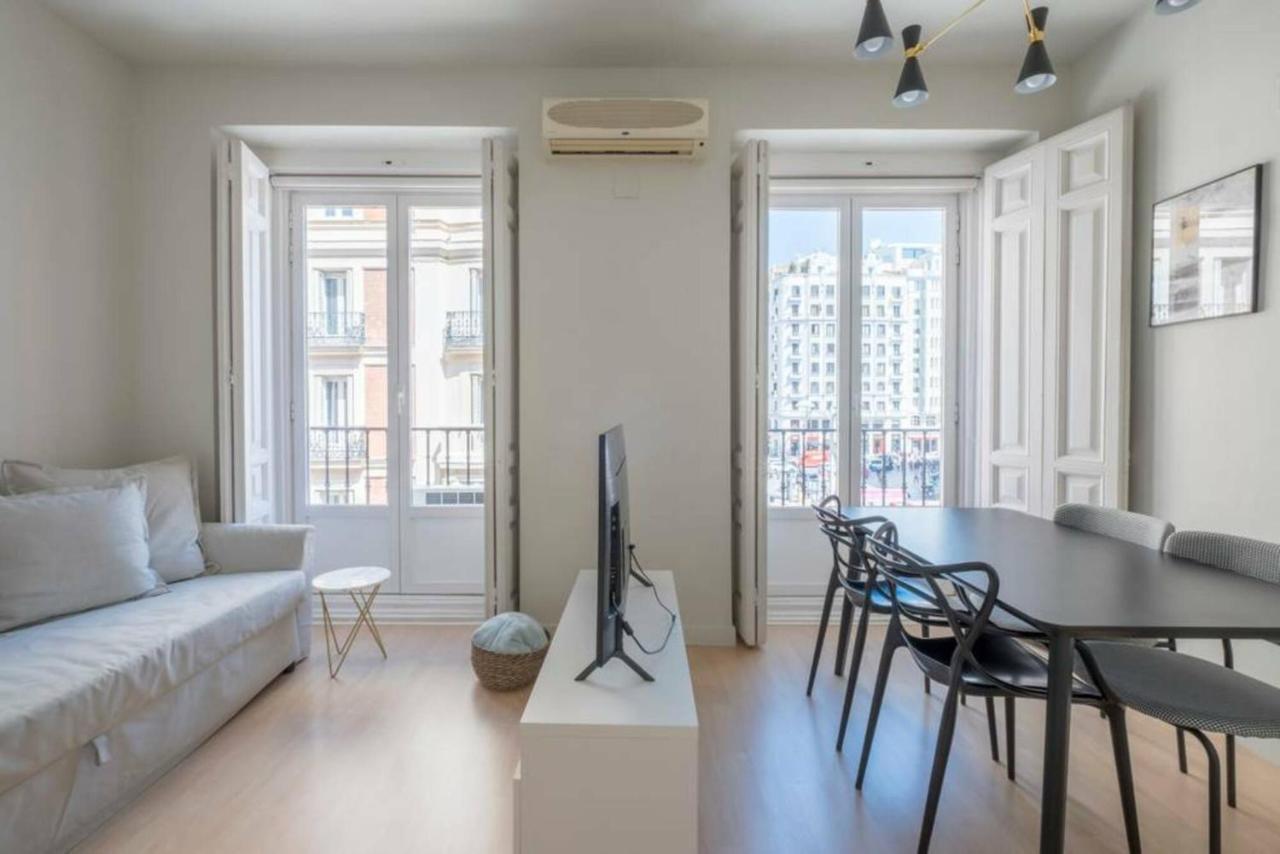 Appartamento Apartamento Callao Madrid Esterno foto