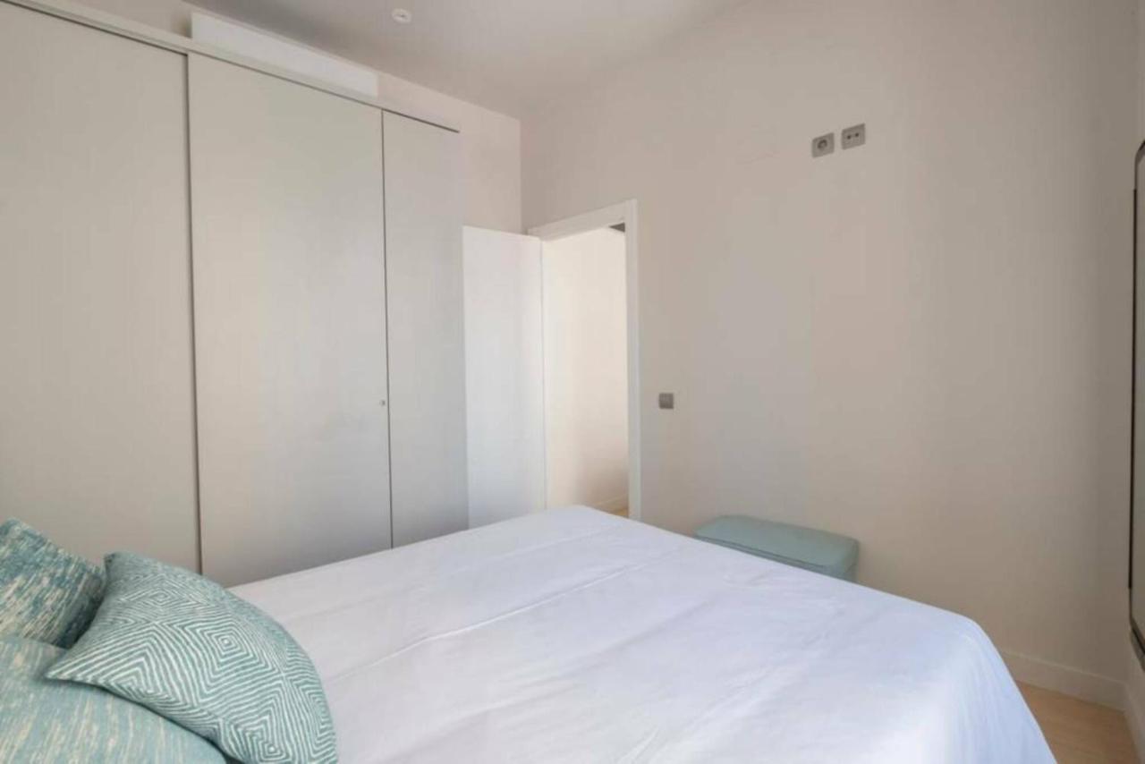 Appartamento Apartamento Callao Madrid Esterno foto